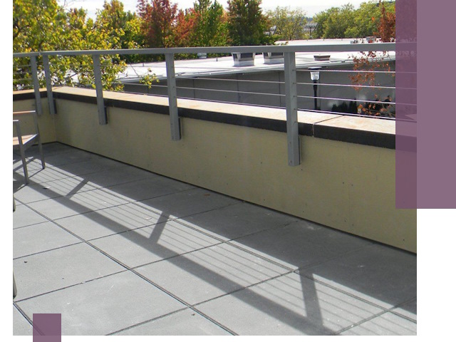 Металлические парапеты под ключ в Белебее: монтаж и изготовление